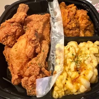 Honey Drizzled Fried Chicken (Dark Meat)